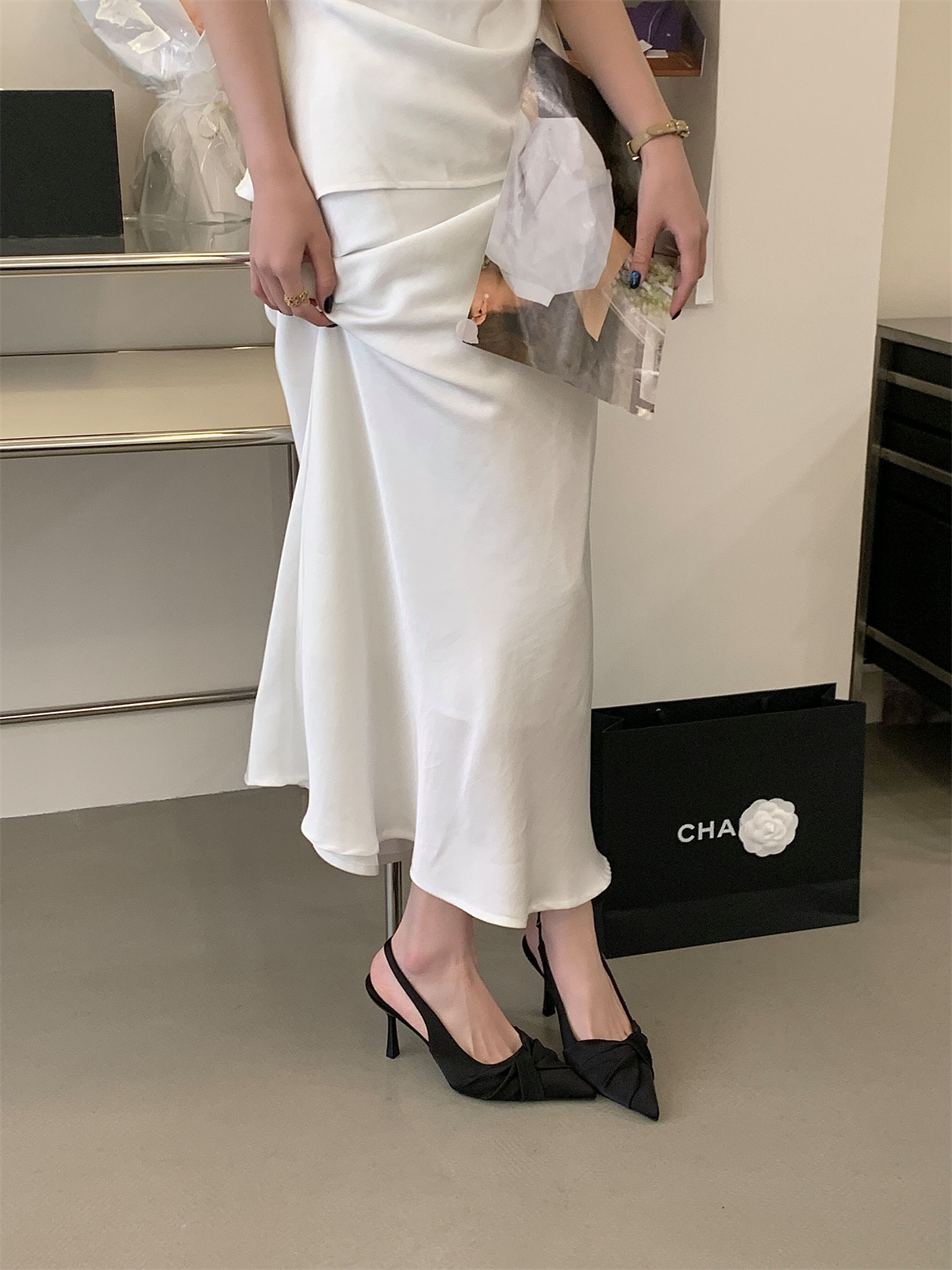 French Style Closed Toe High Heel Sandals 2026 Spring New Backless Thin Heel Elegant Pointed Toe Women's Shoes - Image 4