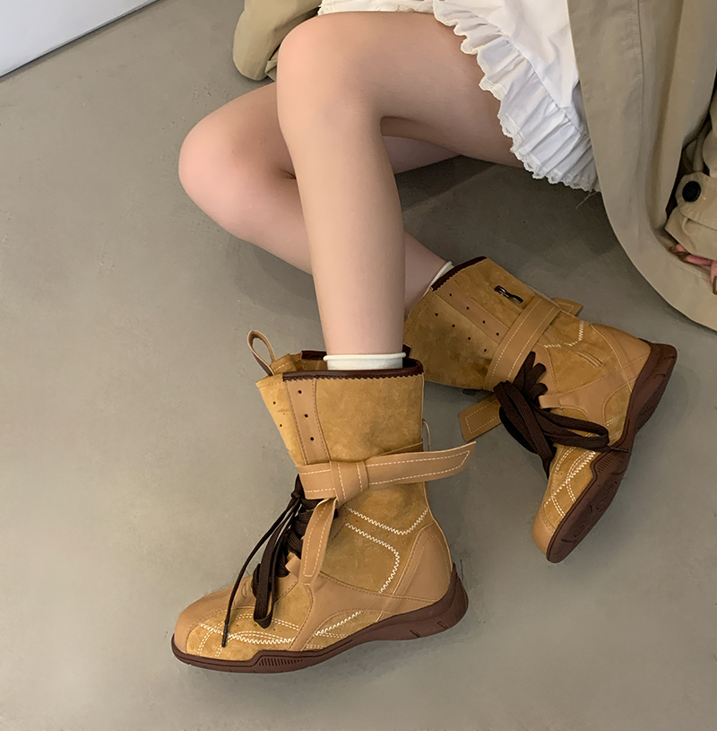 2026 New Autumn Retro Skirt Matching Martin Boots Women British Style Height Increasing PU Leather Belt Short Boots